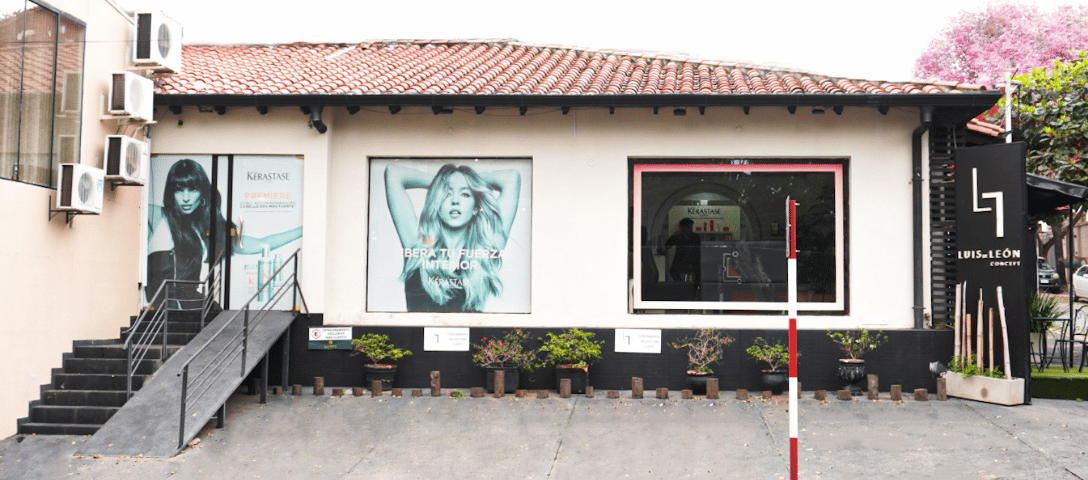 Banner Luis De León Concept
